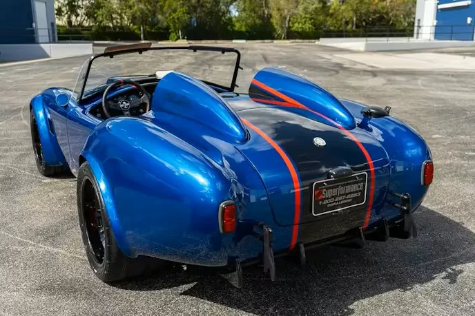 Superformance Godzilla Cobra (5)