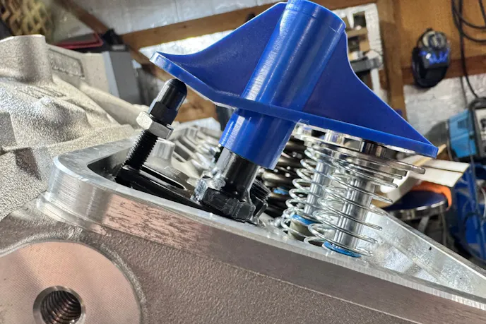 SBC rocker arm installation