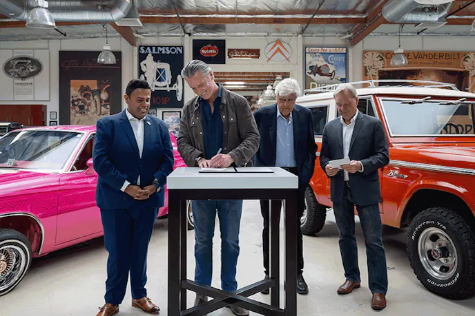 Governor Newsom Has Leno's Law Signed