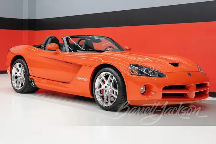 SRT10 convertibles