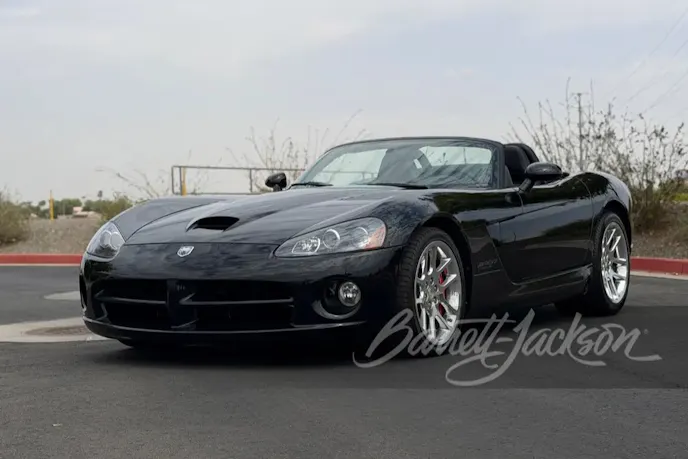 SRT10 convertibles